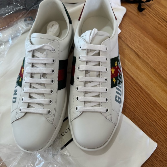 Gucci White Sneakers with Star Accents - Picture 1 of 9